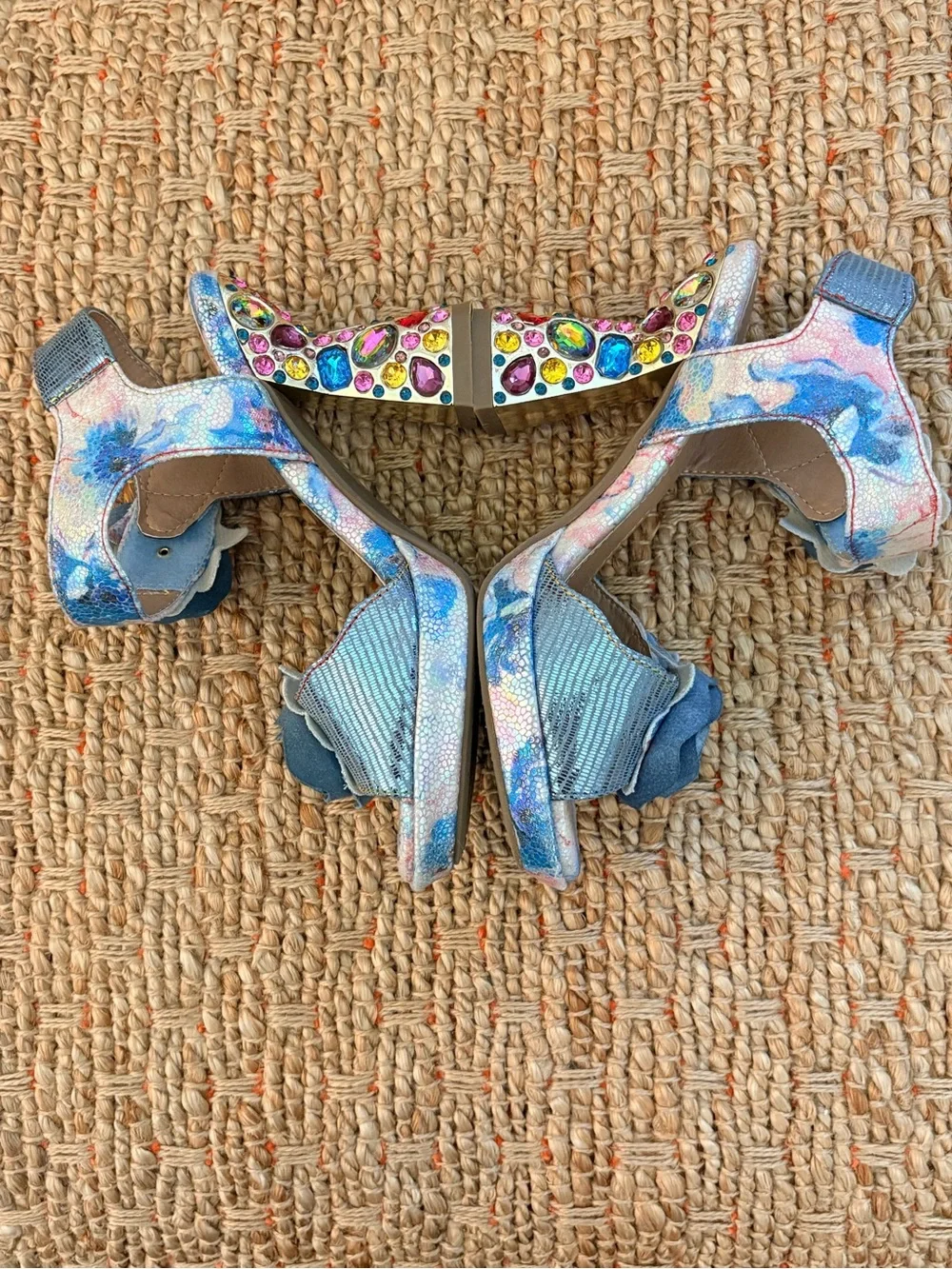 L’Artiste Iridescent Floral Appliqué Block Embellished Heels Blue-Pink Size 35